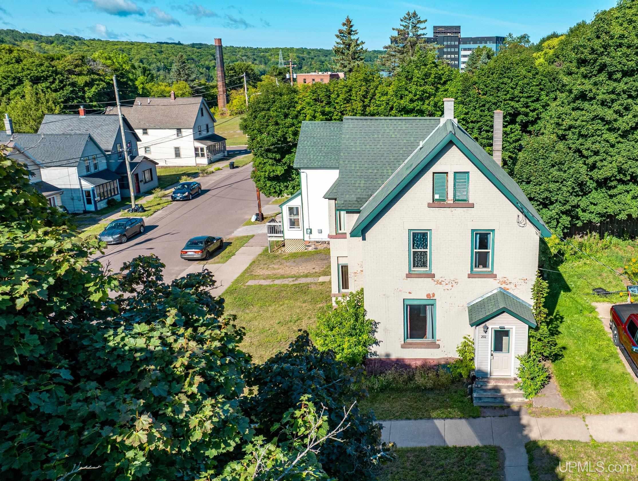 main property photo 1