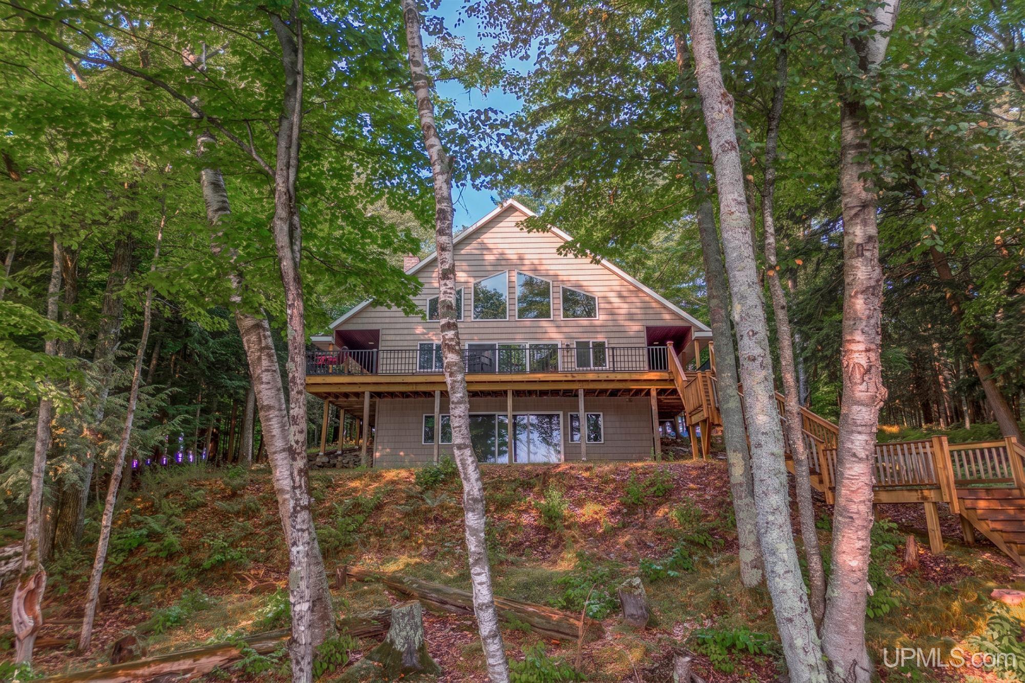 main property photo 0