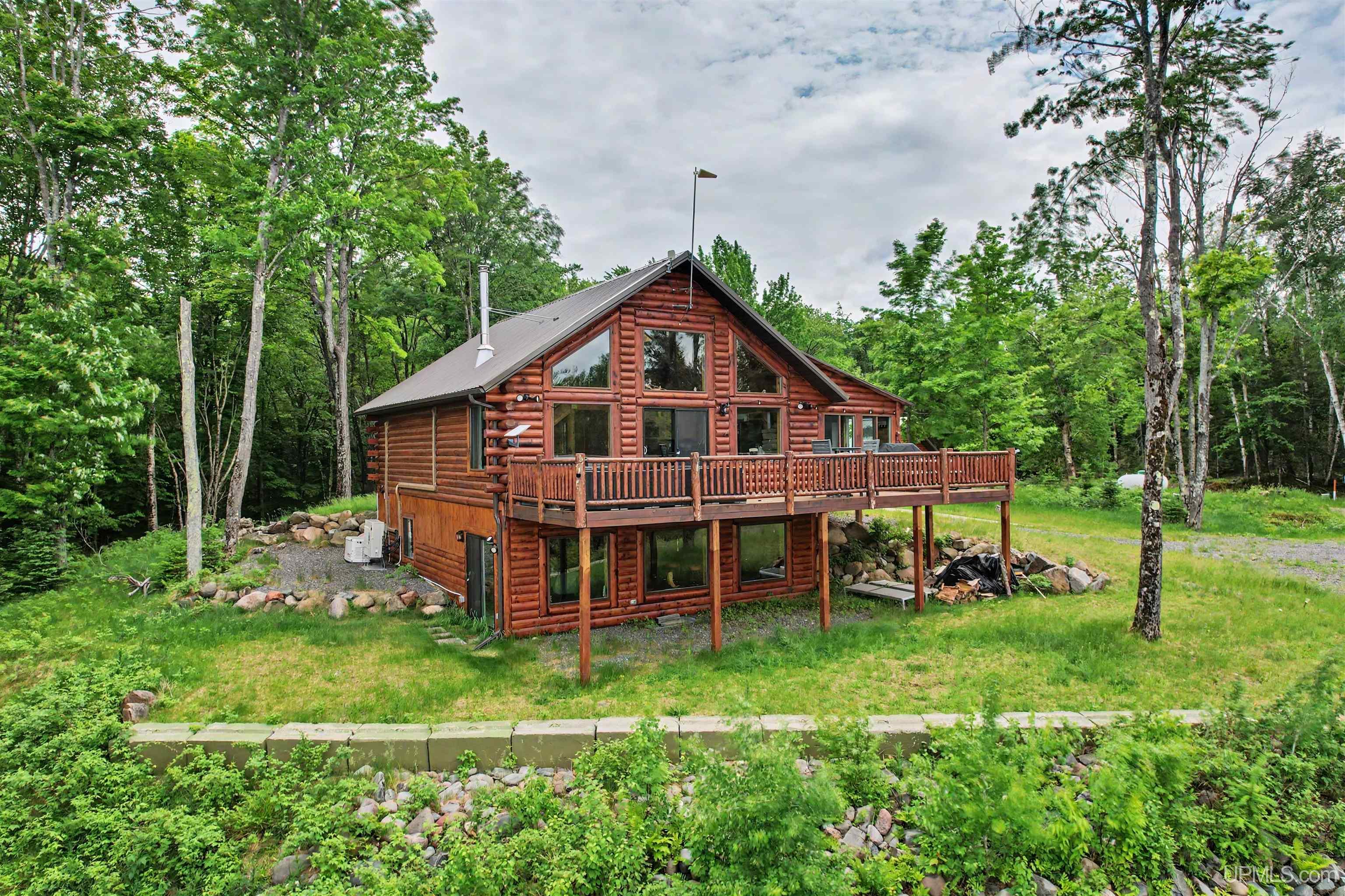 main property photo 0