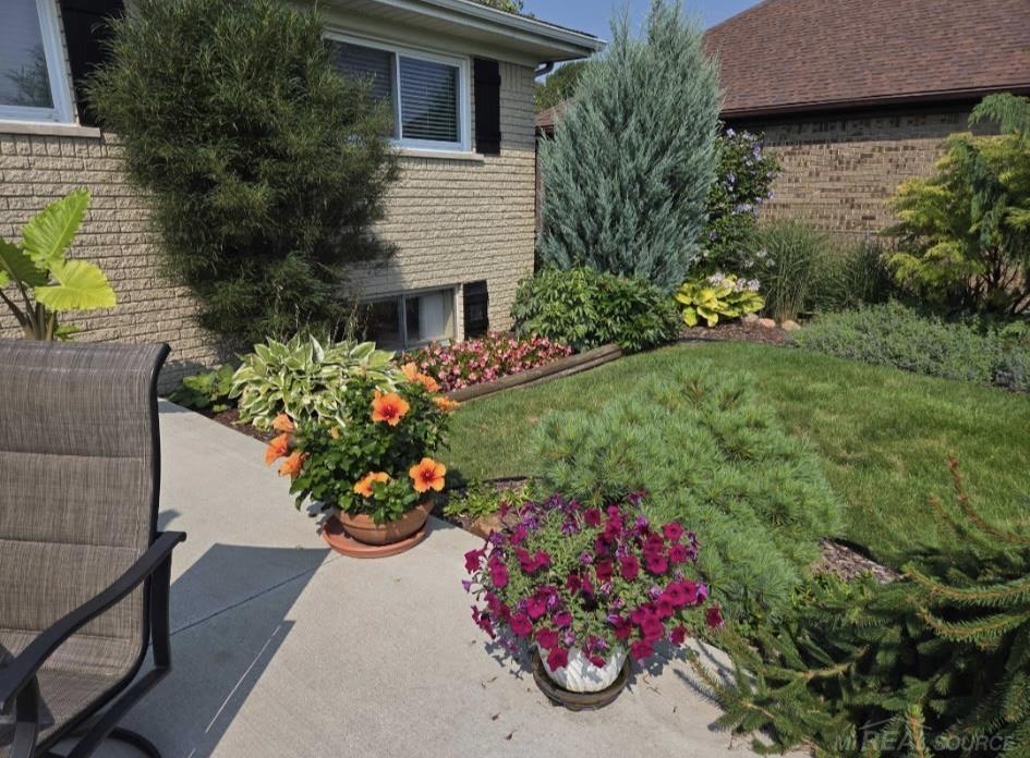 main property photo 57