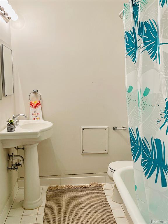 main property photo 43