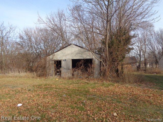 main property photo 5