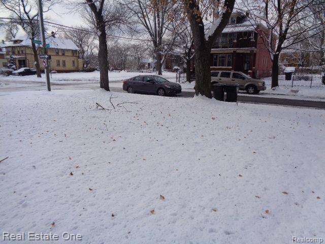 main property photo 4