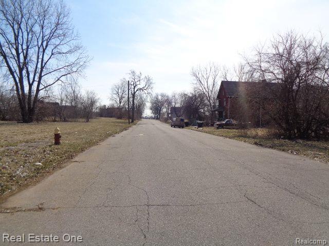 main property photo 6