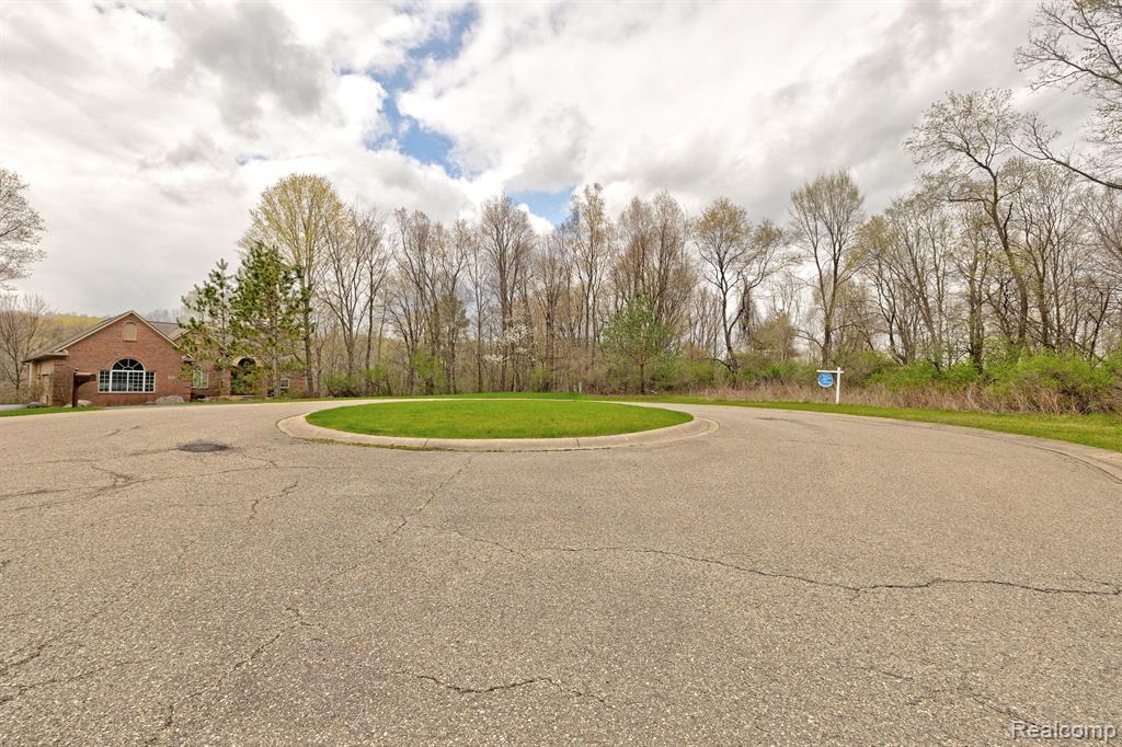 main property photo 26