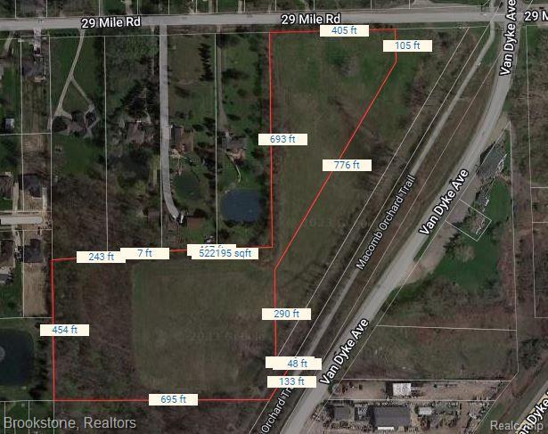 main property photo 23