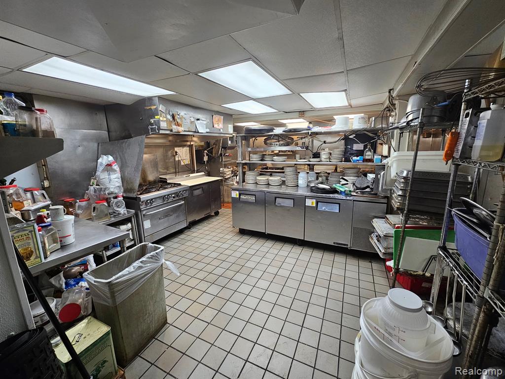 main property photo 17