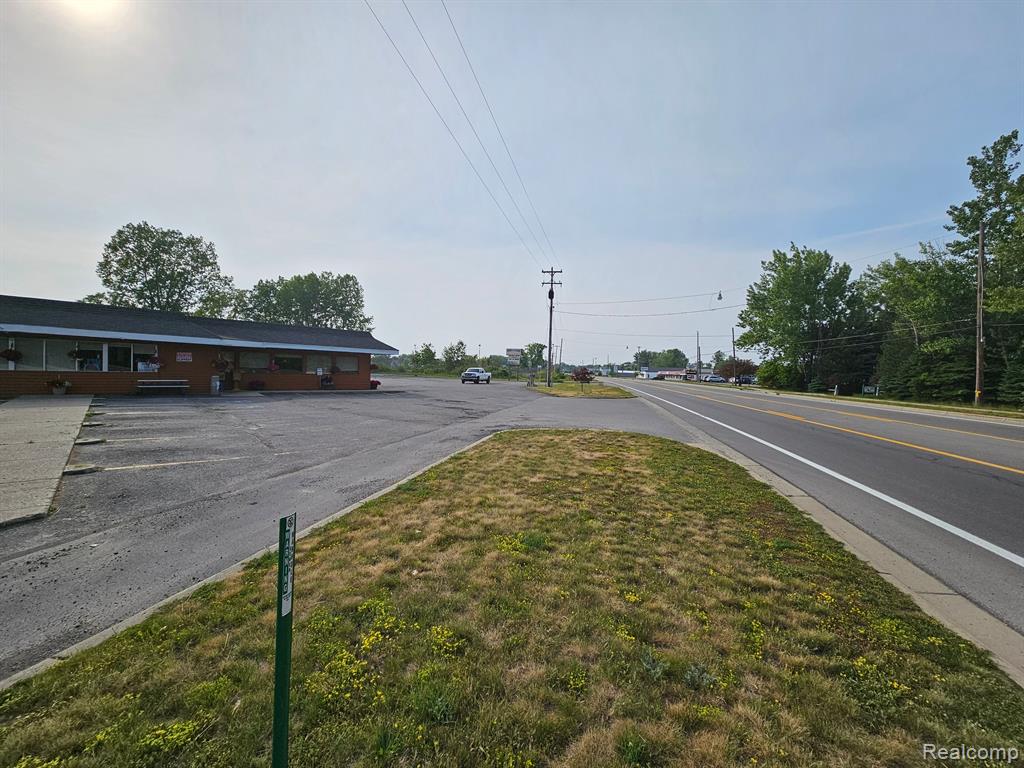 main property photo 41