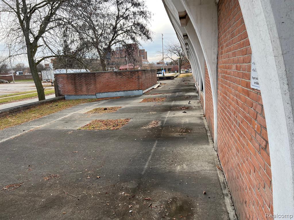 main property photo 44