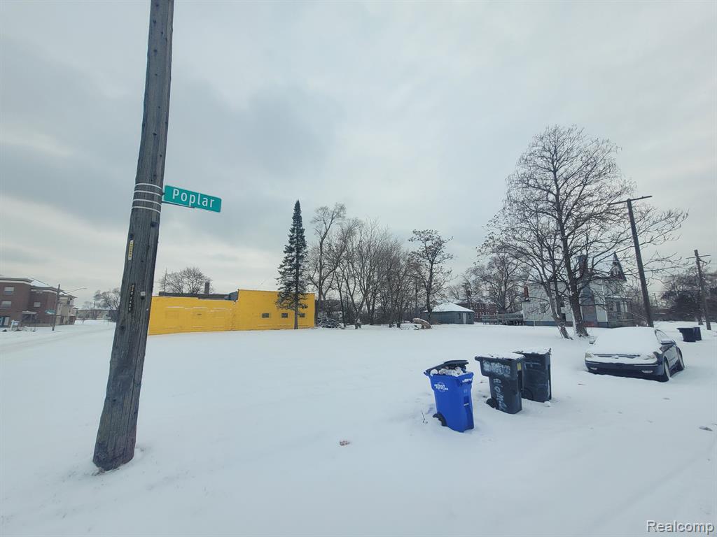 main property photo 3