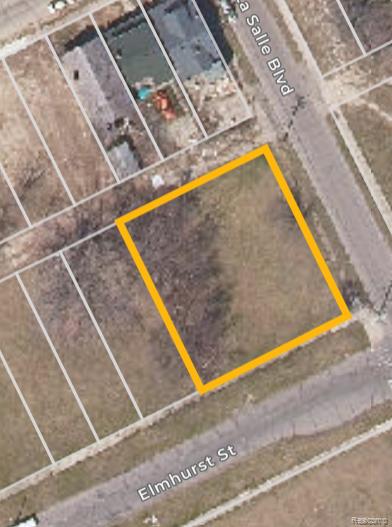 main property photo 3
