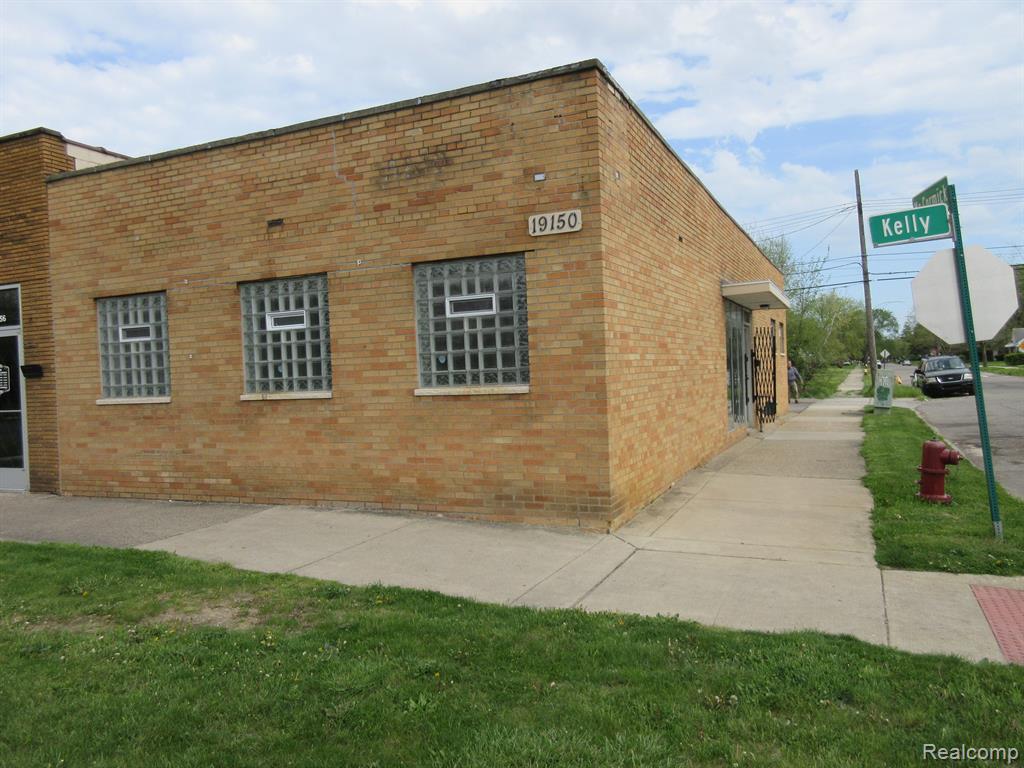 main property photo 3