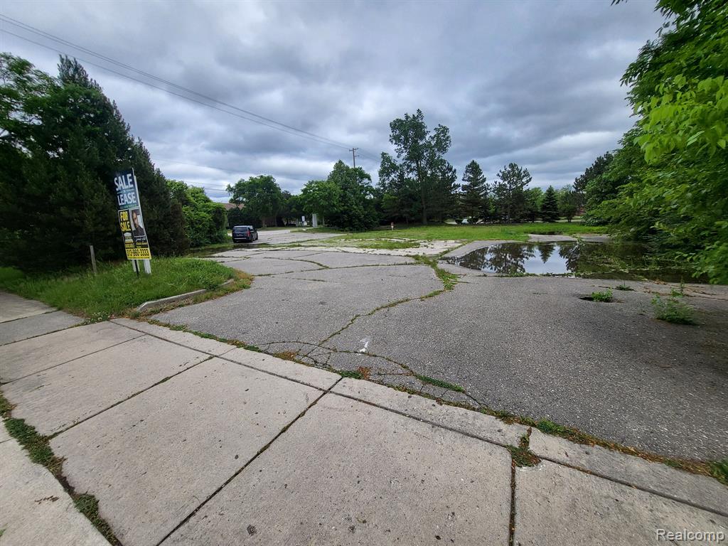main property photo 6