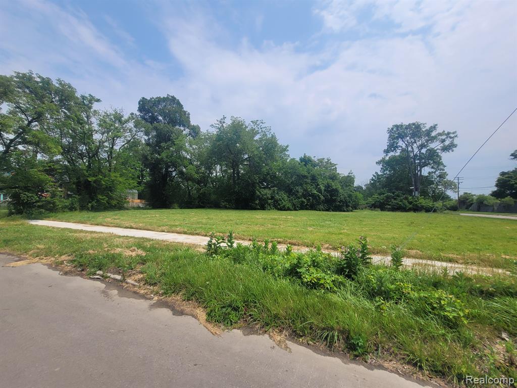 main property photo 15
