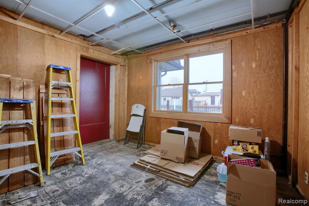 main property photo 56