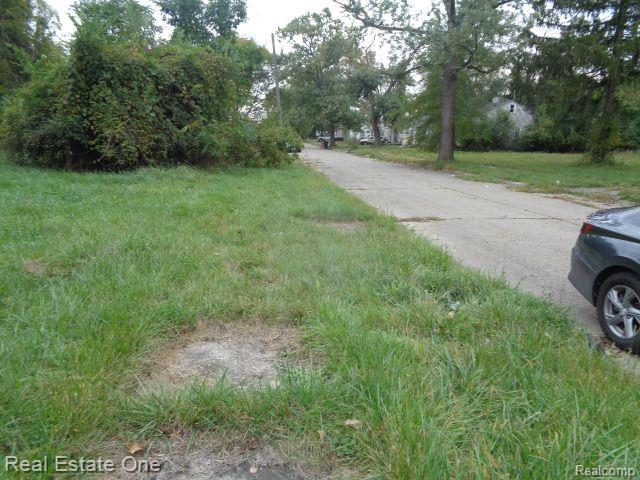 main property photo 16