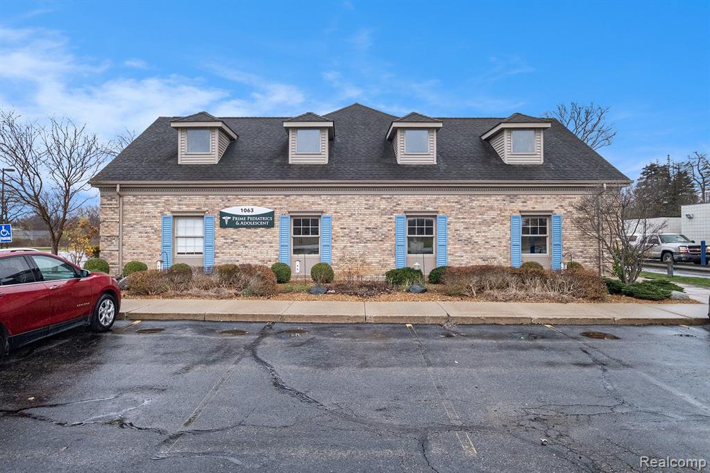 main property photo 2