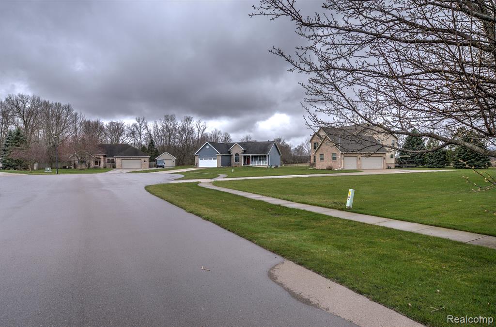 main property photo 5