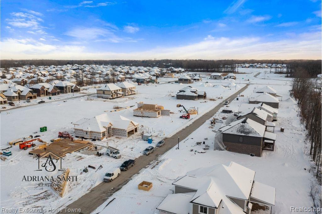 main property photo 61