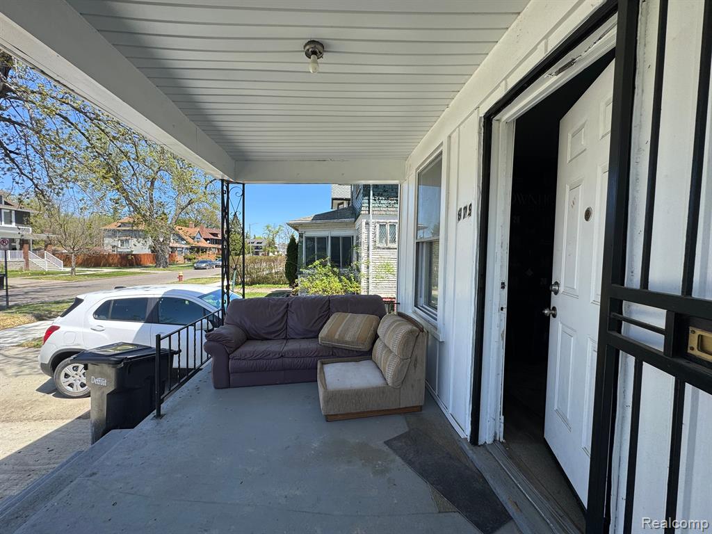 main property photo 21