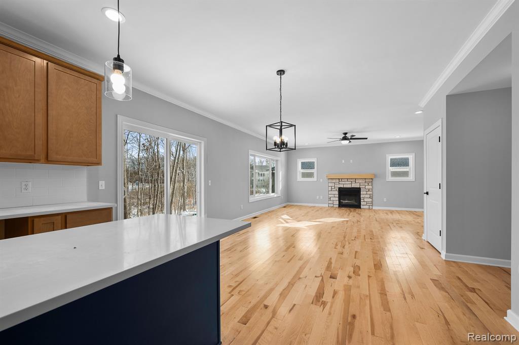 property viewer photo 10