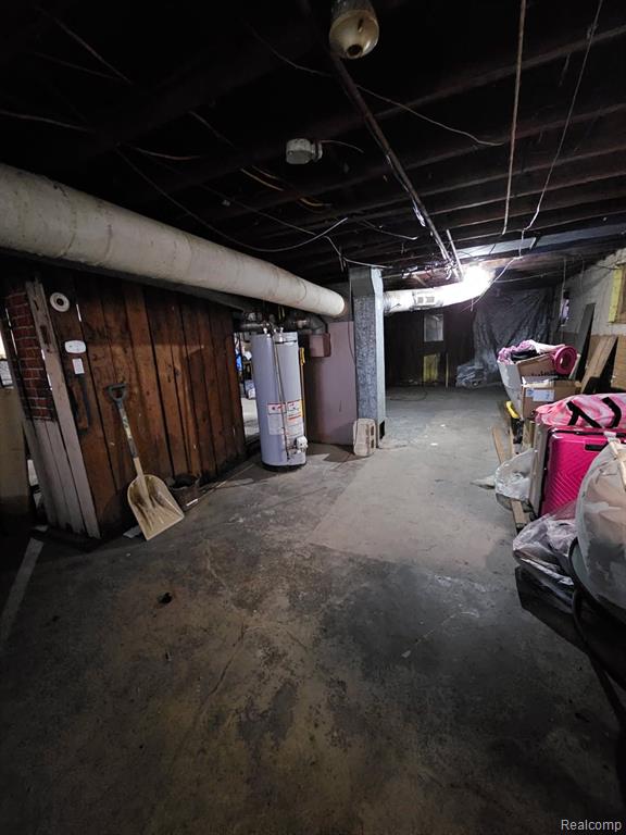 main property photo 14