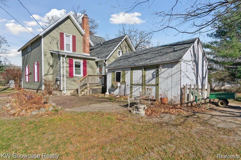 main property photo 22