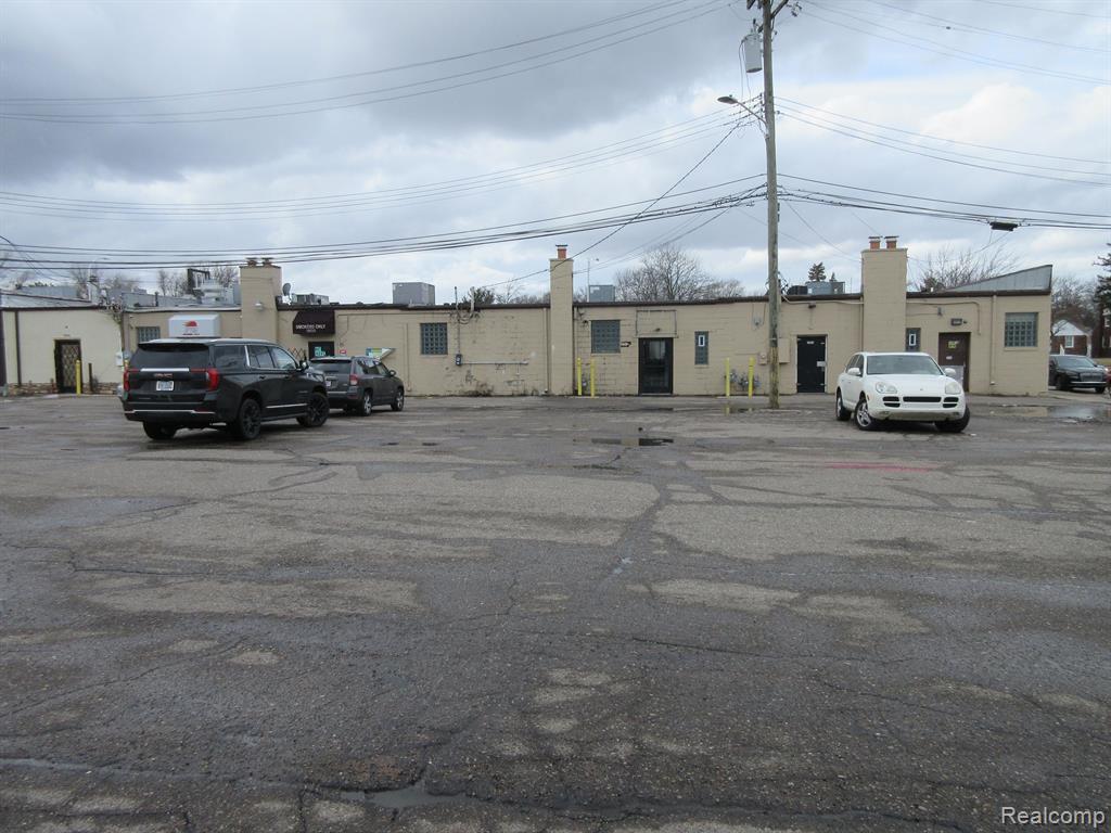 main property photo 5
