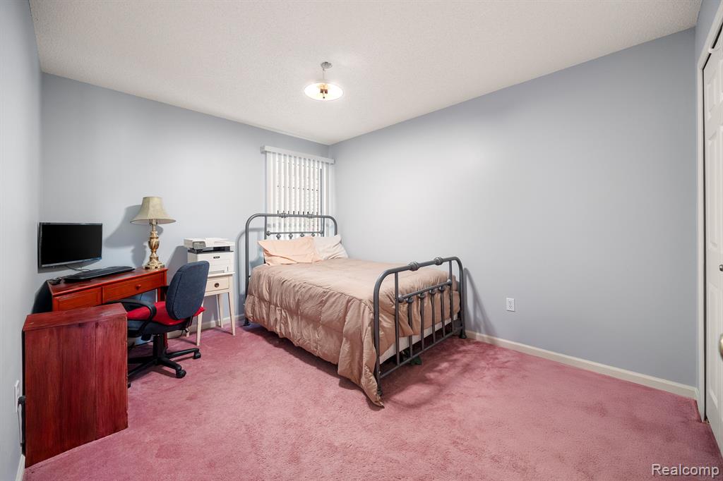 property viewer photo 19