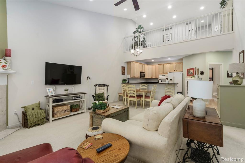 property viewer photo 19