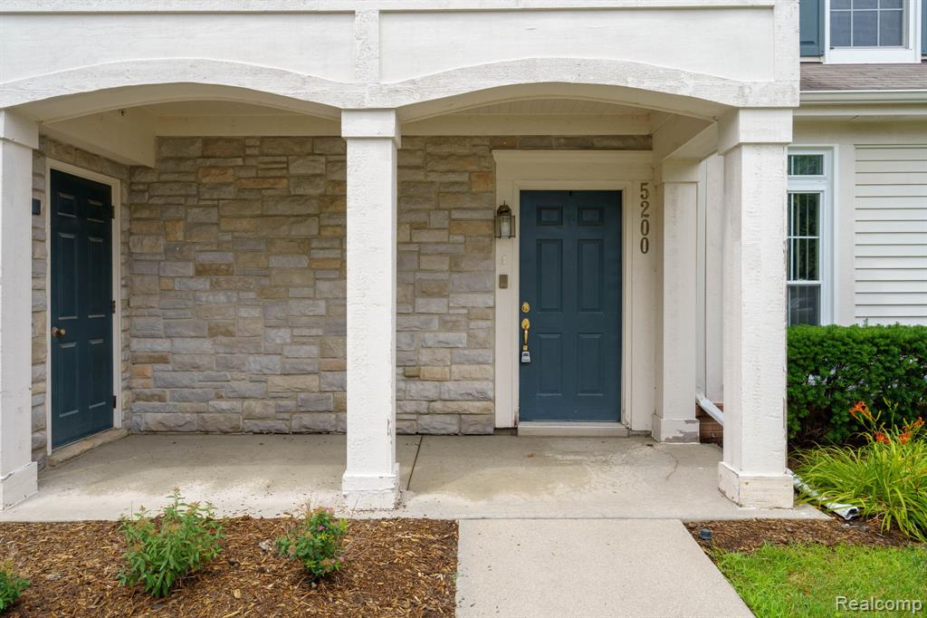 property viewer photo 1