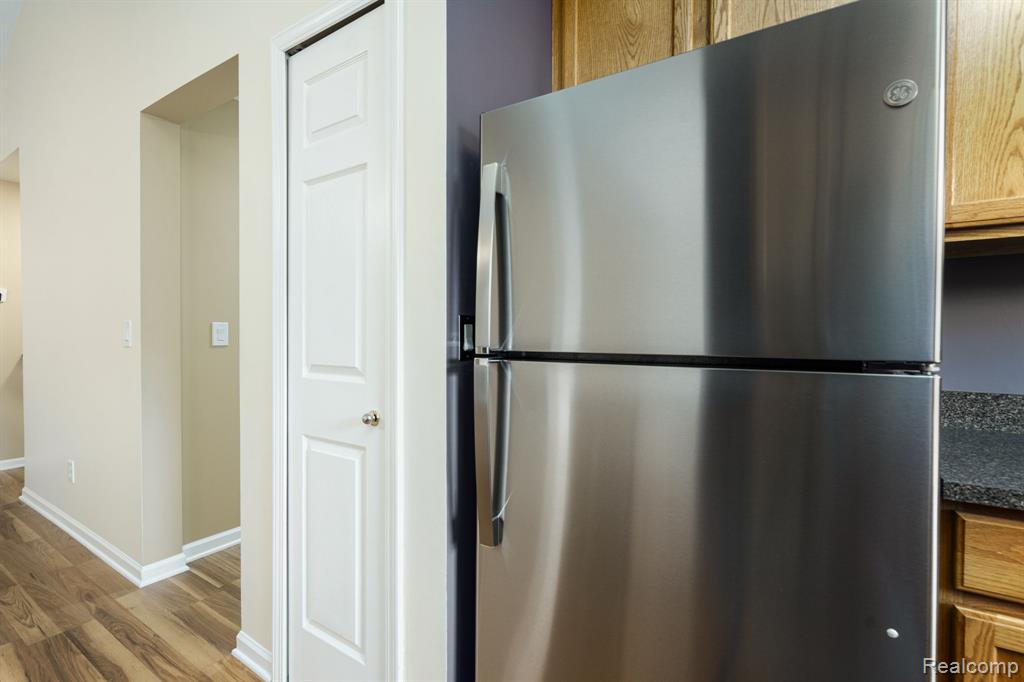 property viewer photo 16