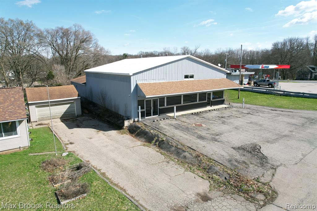 main property photo 2