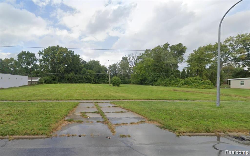 main property photo 5