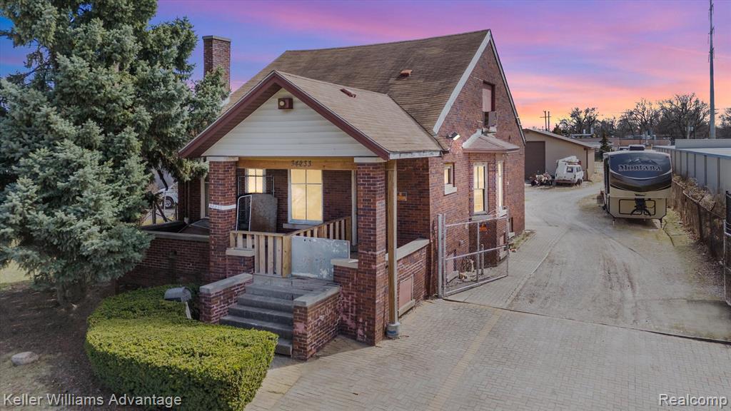 main property photo 1