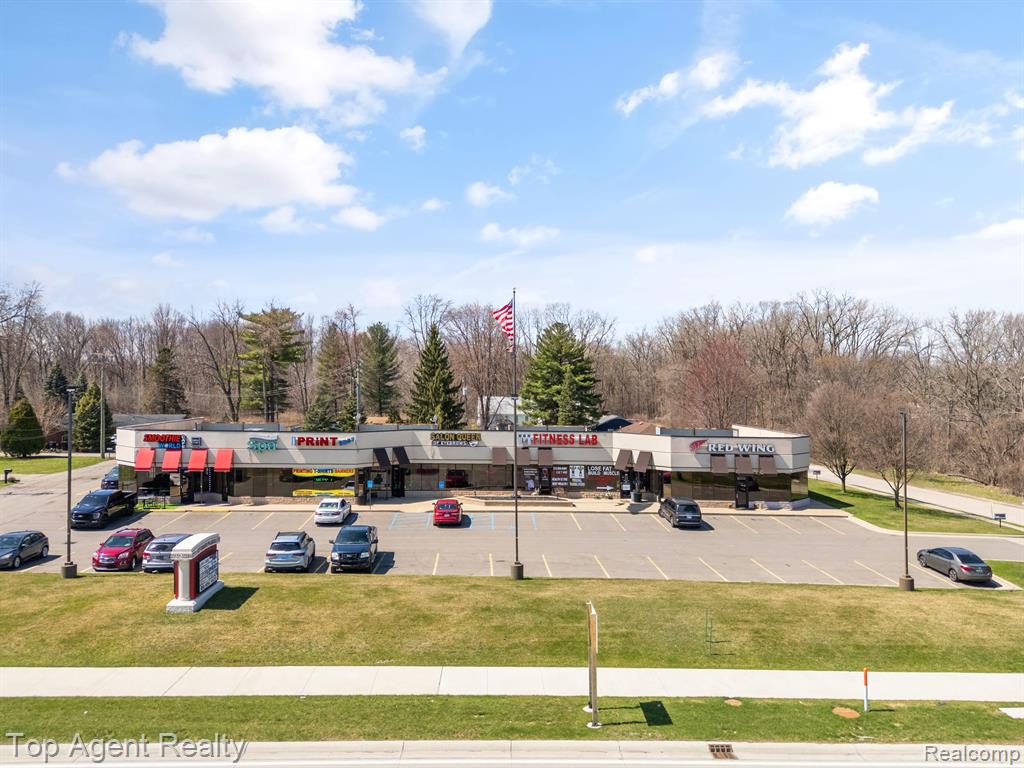main property photo 27