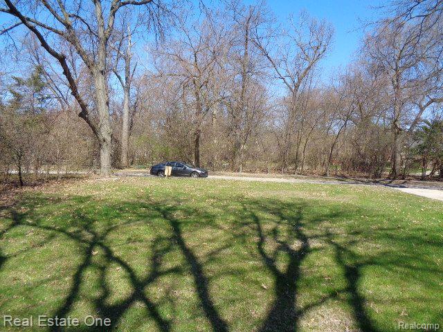main property photo 6
