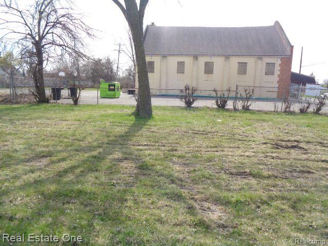 main property photo 3