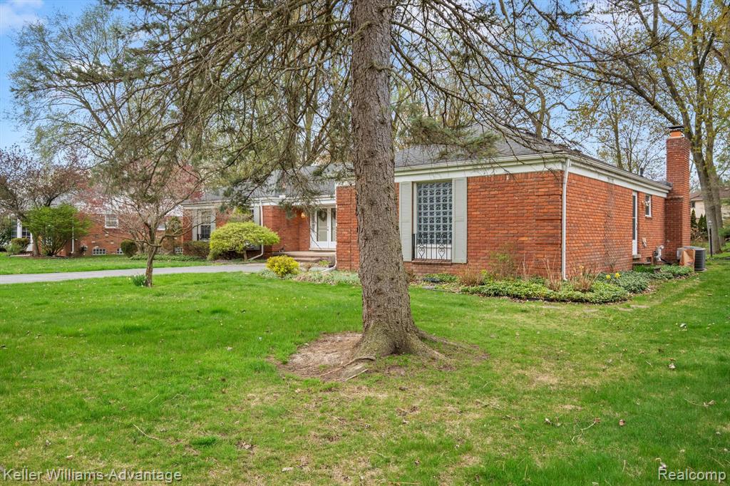 property viewer photo 2