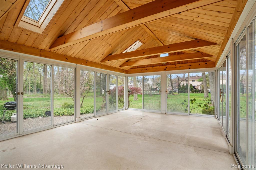 property viewer photo 20