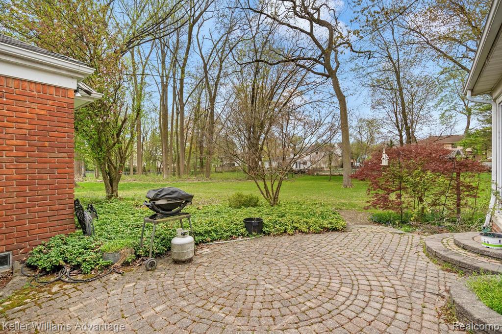 property viewer photo 52