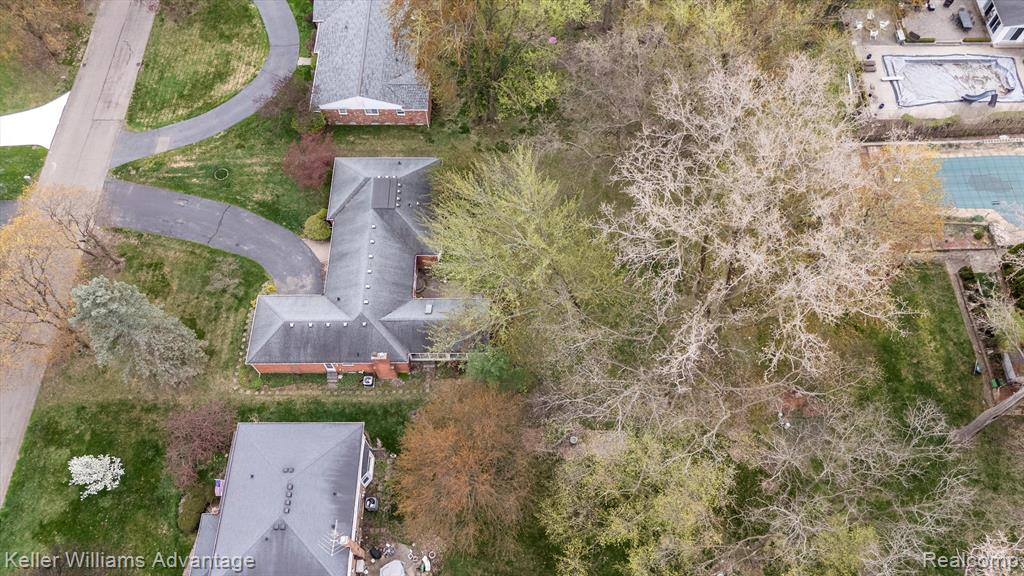 property viewer photo 56