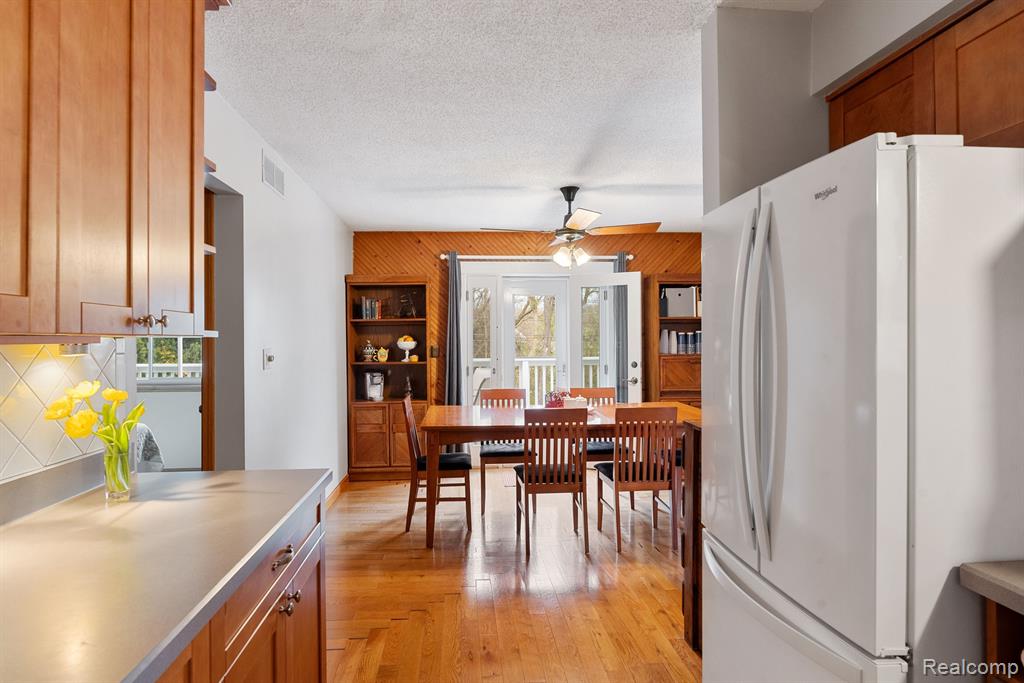 property viewer photo 10