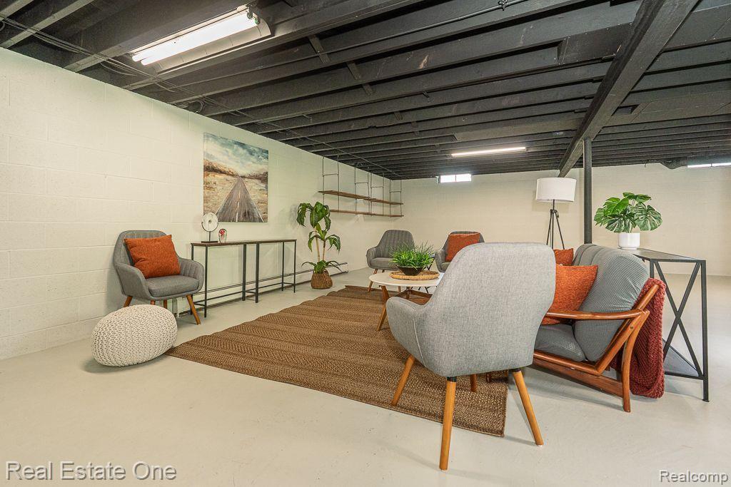 property viewer photo 22