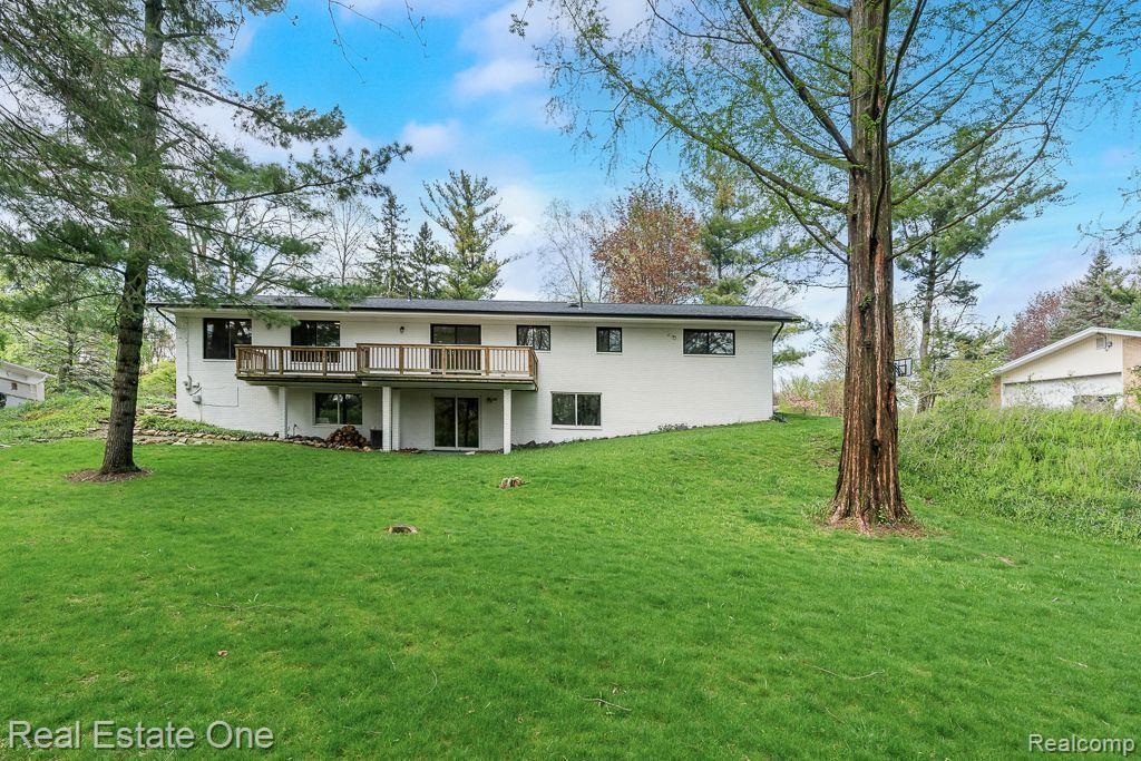 property viewer photo 25