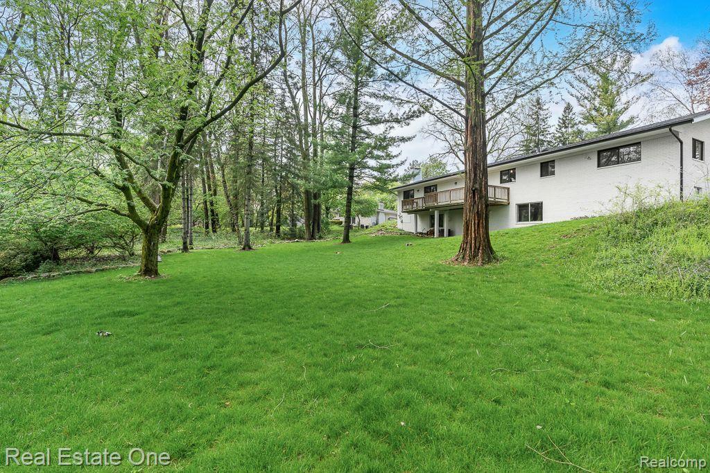 property viewer photo 26