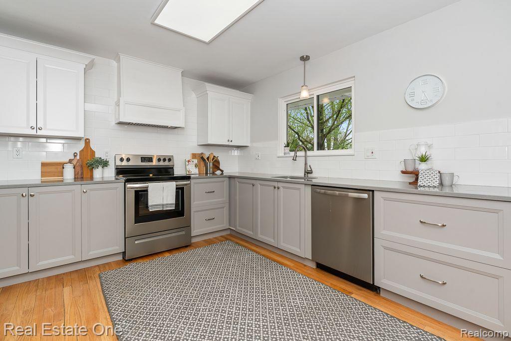 property viewer photo 5