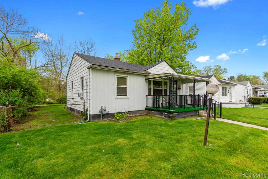 main property photo 2