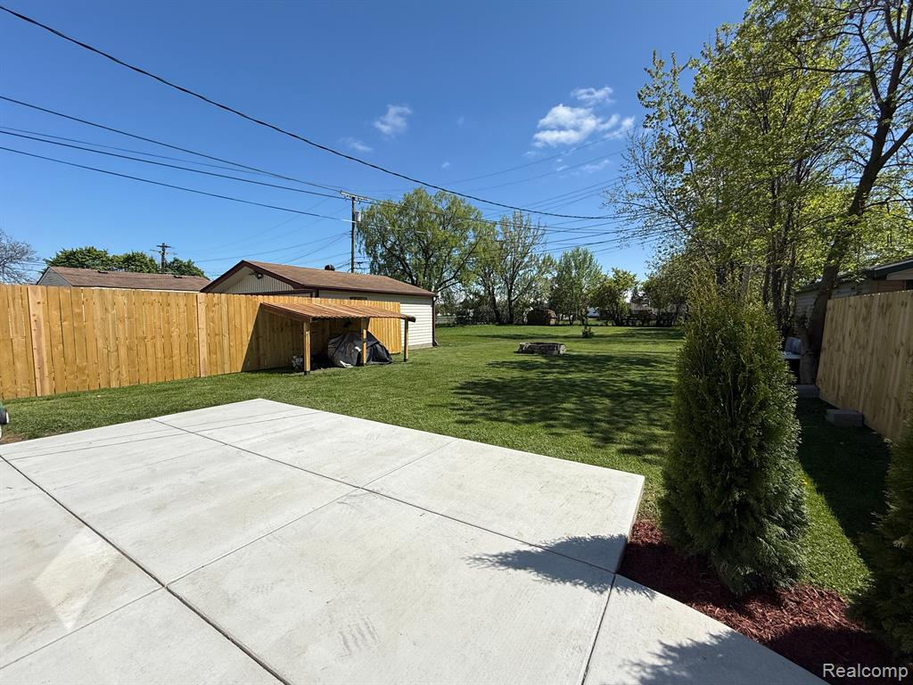 property viewer photo 16