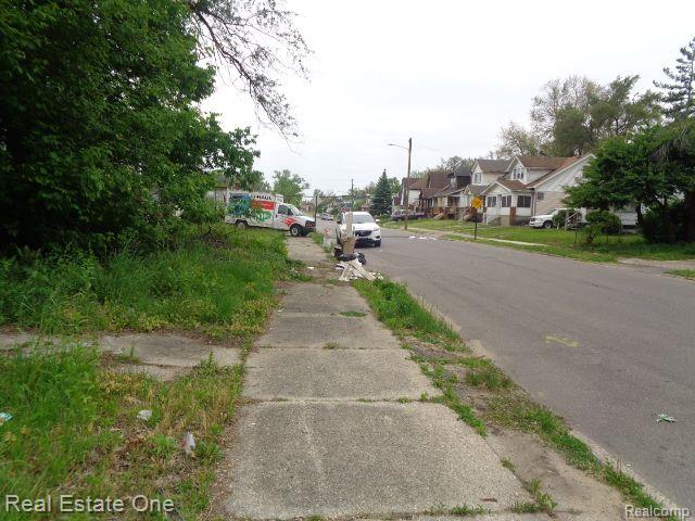 main property photo 26